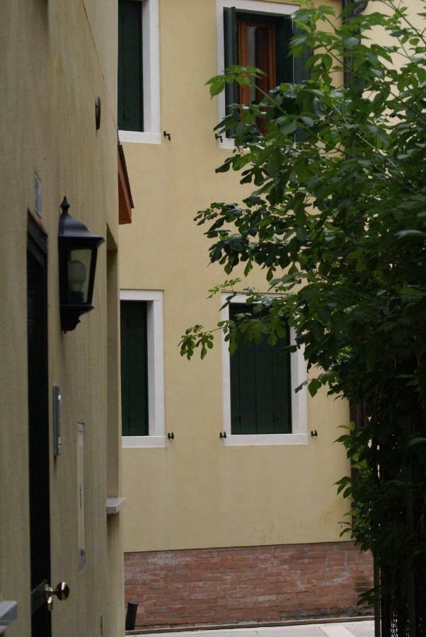 Little Canal 19 Venice Luaran gambar